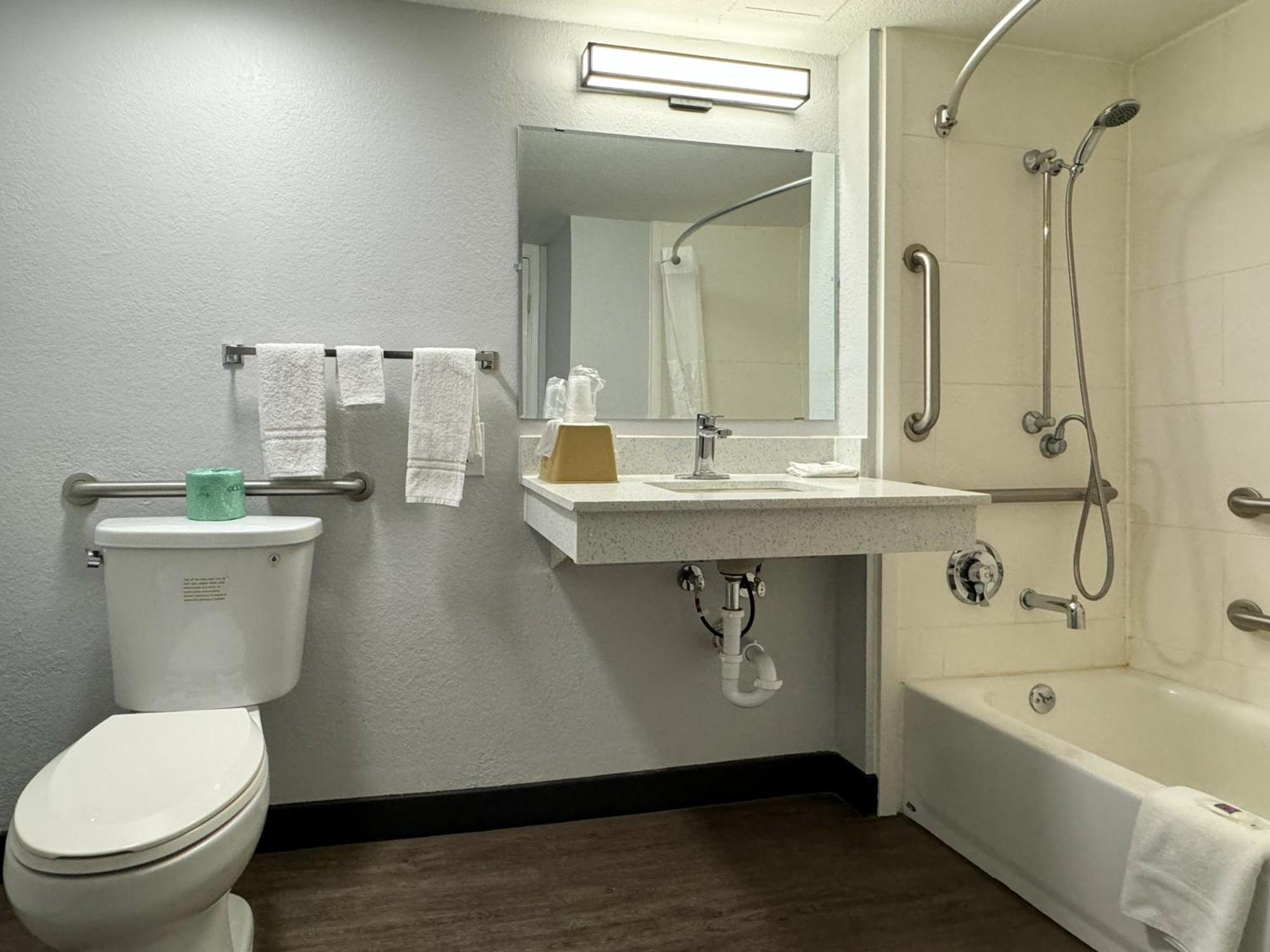 Motel 6 Huntsville Al University Dr. Ngoại thất bức ảnh