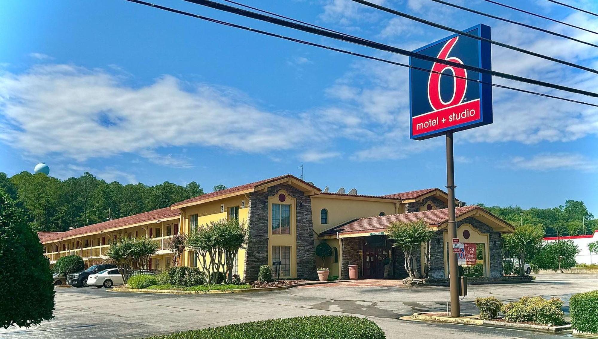 Motel 6 Huntsville Al University Dr. Ngoại thất bức ảnh